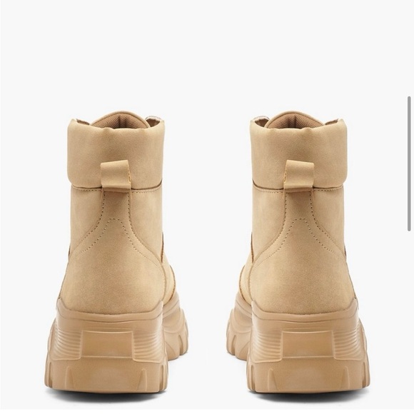 Lace up hiker boots - Picture 4 of 6